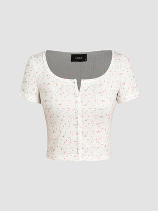 U-neckline Floral Buckle Short Sleeve Crop Tee