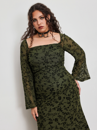 Mesh Square Neck Floral See-through Ruched Bell Sleeve Top Curve & Plus