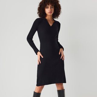 Knit V-neck Bell Sleeve Midi Dress