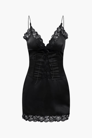 Lace Tie Front V-neck Cami Mini Dress (L / BLACK)