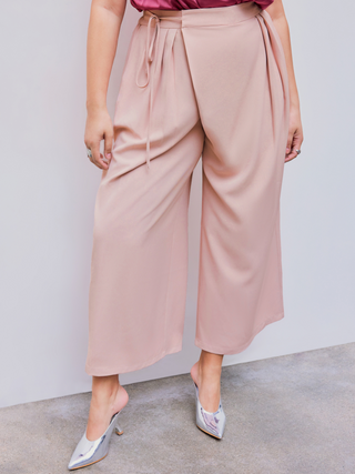 Mid Rise Knotted Asymmetrical Pocket Pleated Wide Leg Trousers Curve & Plus