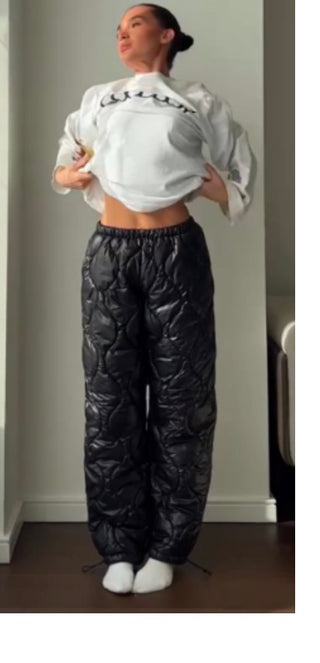 Middle Waist Solid Quilted Drawstring Trousers