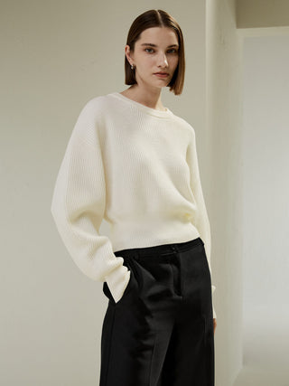 Round Neck Drop-Shoulder Merino Wool Sweater (White / S)