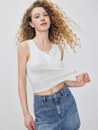 Round Neckline Button Solid Crop Tank Top