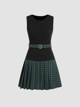 Round Neckline Gingham Dress With Belt