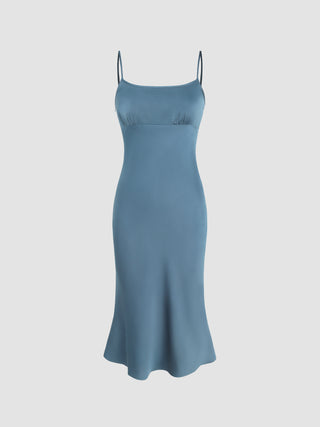 Satin U-neckline Ruffle Midi Dress (S / Blue)