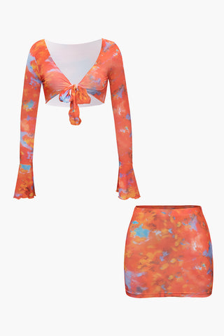 Tie Dye Knot Bell Sleeve V-neck Crop Top And Mini Skirt Set (L / MULTICOLOR)