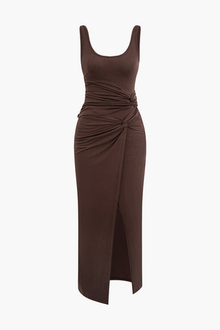 Twist Ruched Slit Sleeveless Midi Dress (M / COFFEE)