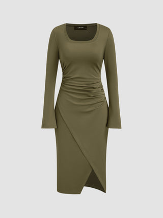 U-neckline Solid Ruched Midi Dress